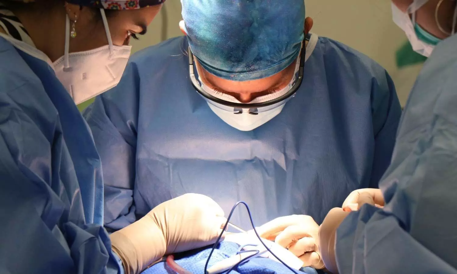 Cardiac tumour removal surgery